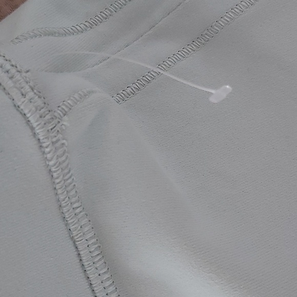 NWOT Lululemon City Skirt in Minty Grey Size 6 - Picture 10 of 10